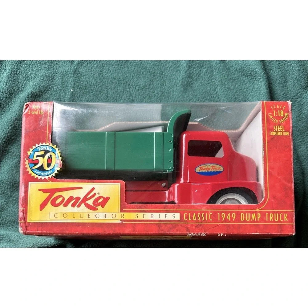 TONKA COLLECTOR SERIES CLASSIC 1949 DUMP TRUCK 1:18 50TH ANNIVERSARY 1997 NIB